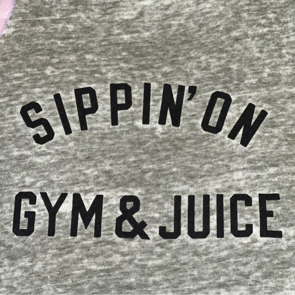 Distressed “Gym and Juice” Muscle Shirt S - Picture 2 of 9